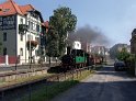 Stadtdurchfahrt historischer Zug der Traditionsbahn Radebeul