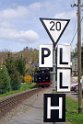 Beschilderung an der Ausfahrt Haltepunkt Weißes Roß der Lößnitzgrundbahn